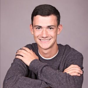 Meet your Posher, Chase